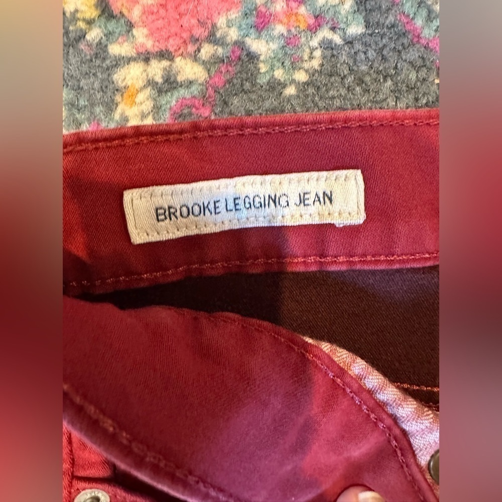 Lucky Brand • Red Brooke Legging Jean • 6 • 28 - Picture 5 of 7